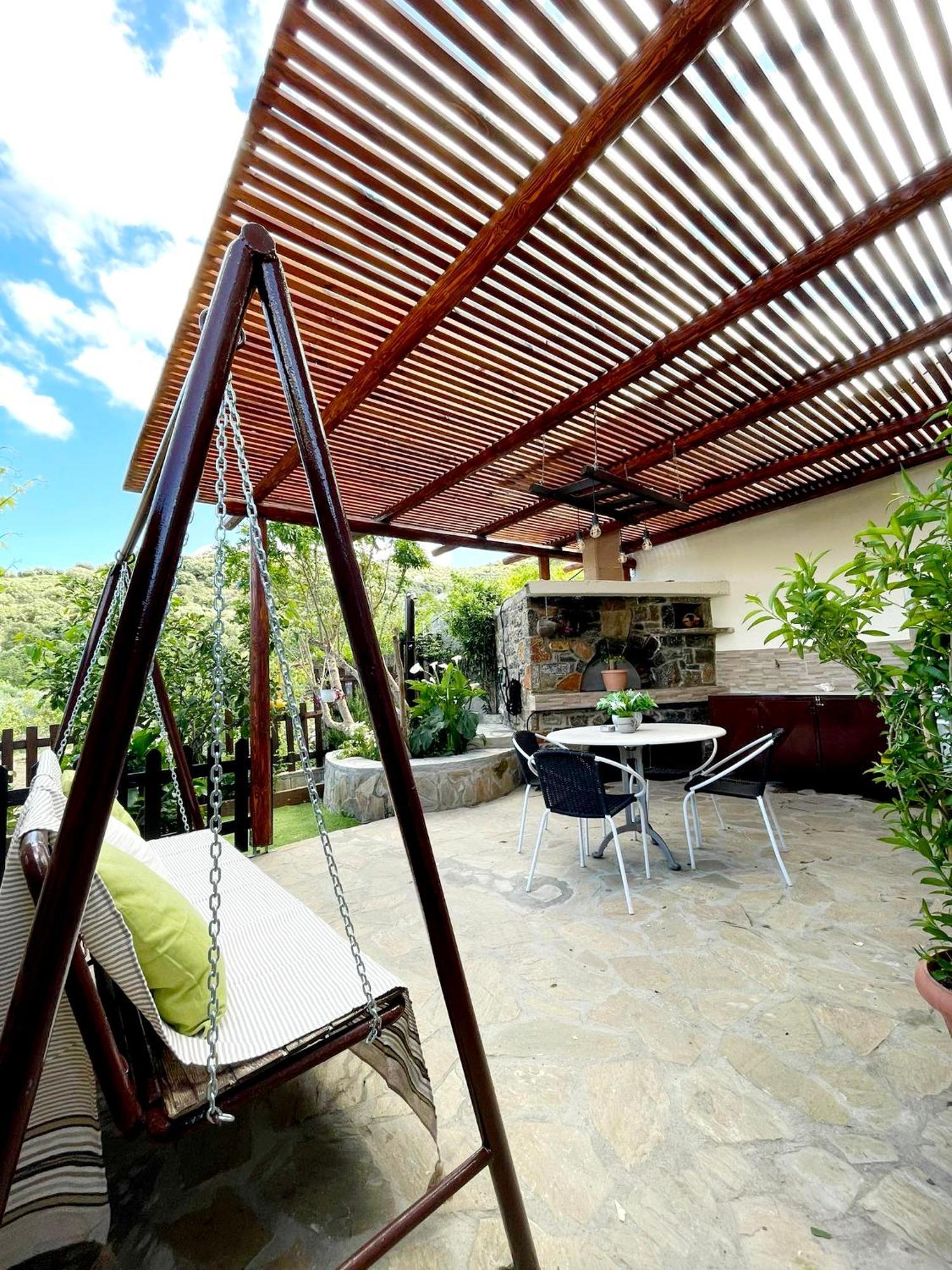 Villa Platipodi stone house Nikithianos Esterno foto